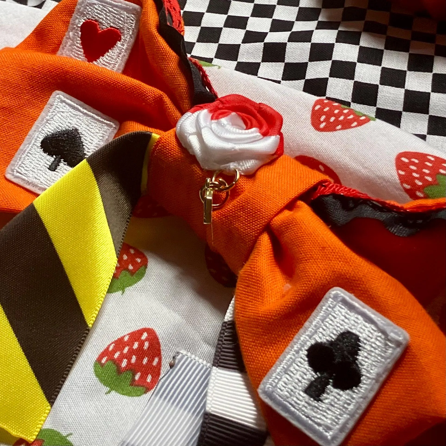 Heartslabyul themed Hairbows