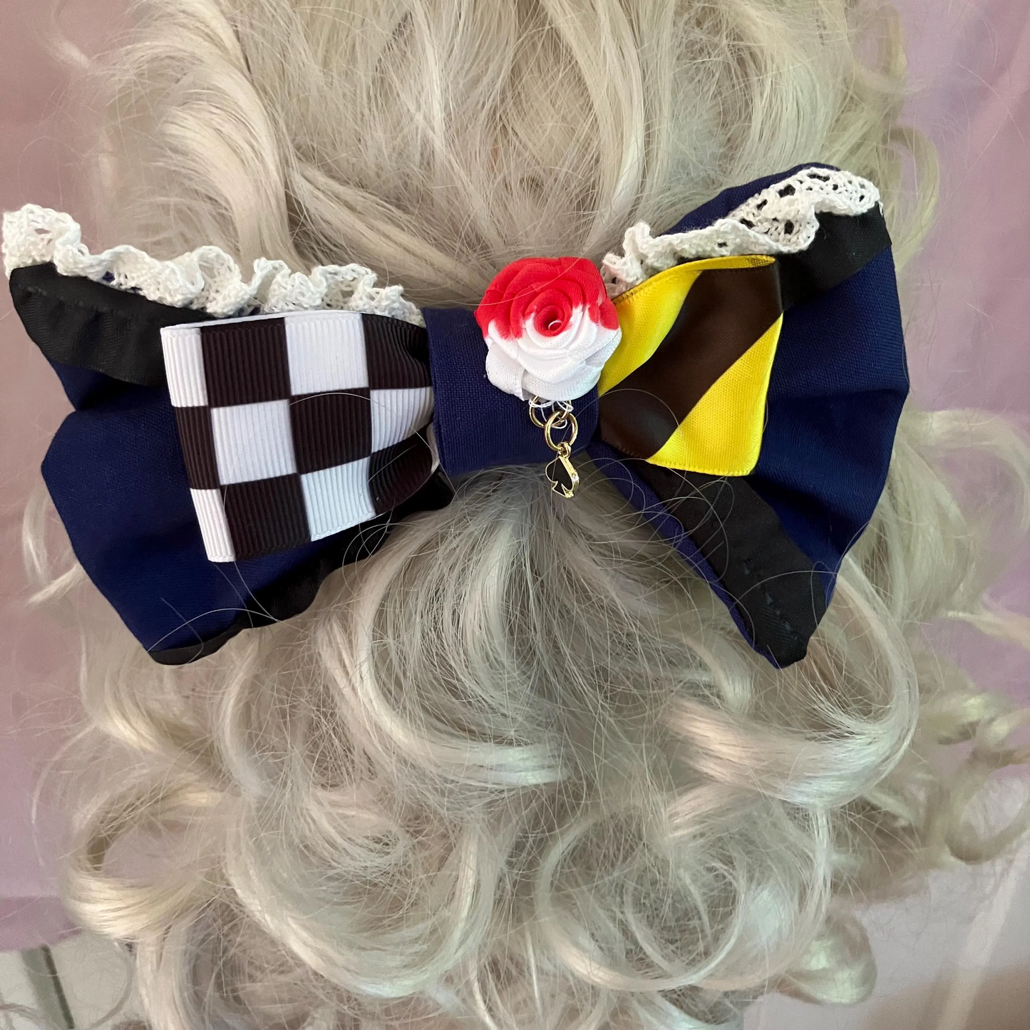 Heartslabyul themed Hairbows